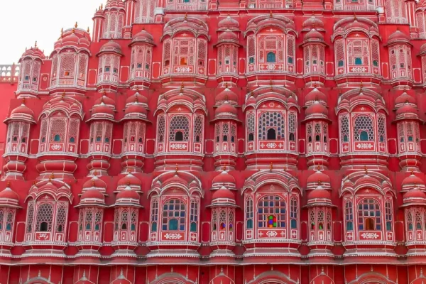 Jaipur Travel Guide – Explore the Pink City of Rajasthan
